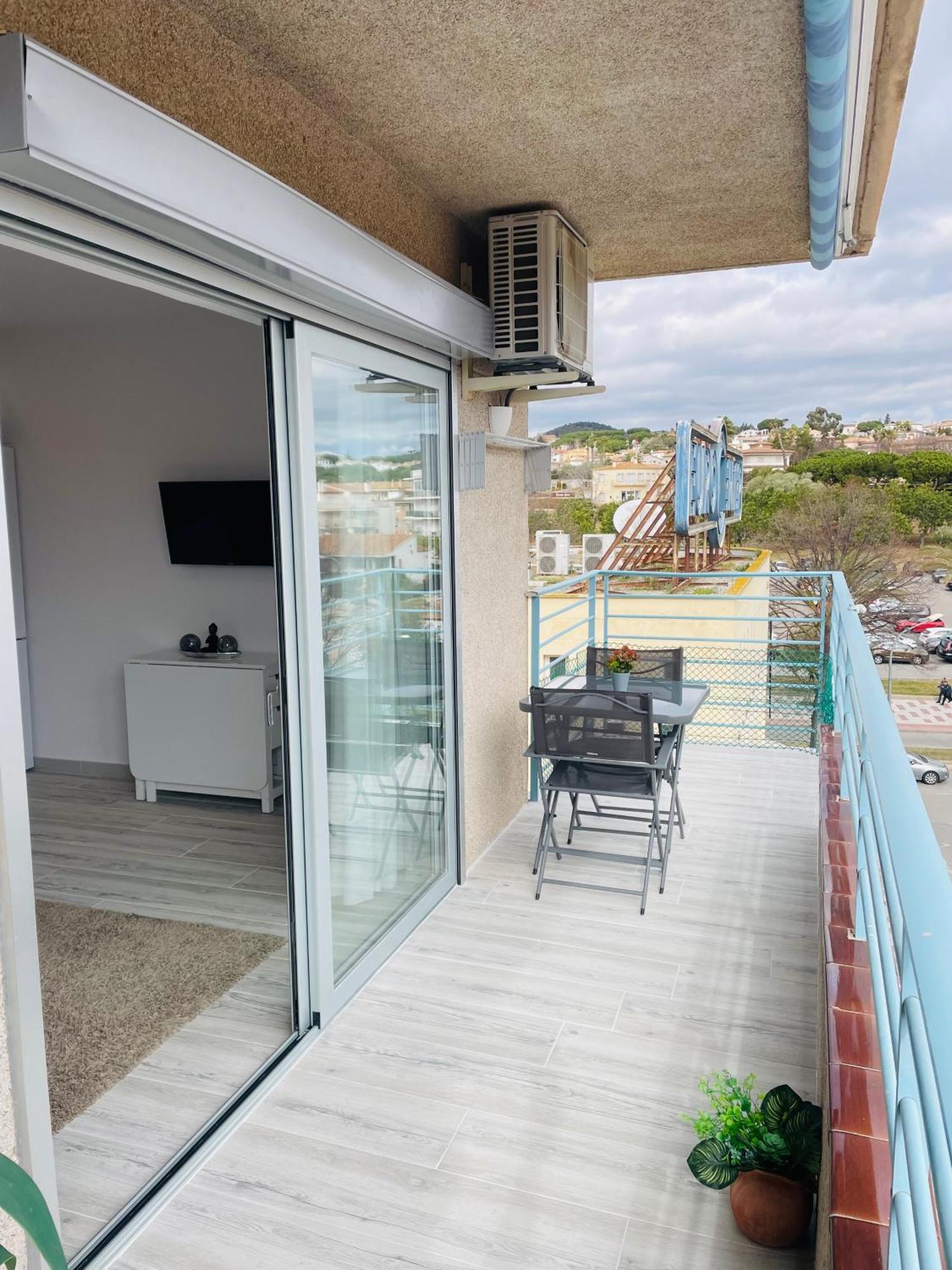 Apartamento Salvis Balcon Y Piscina Platja d'Aro Ngoại thất bức ảnh